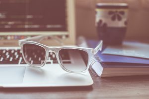 sunglasses-1284392_960_720-1